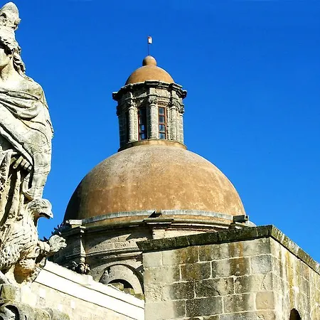 Dei Due Portoni Storica 3* Lecce