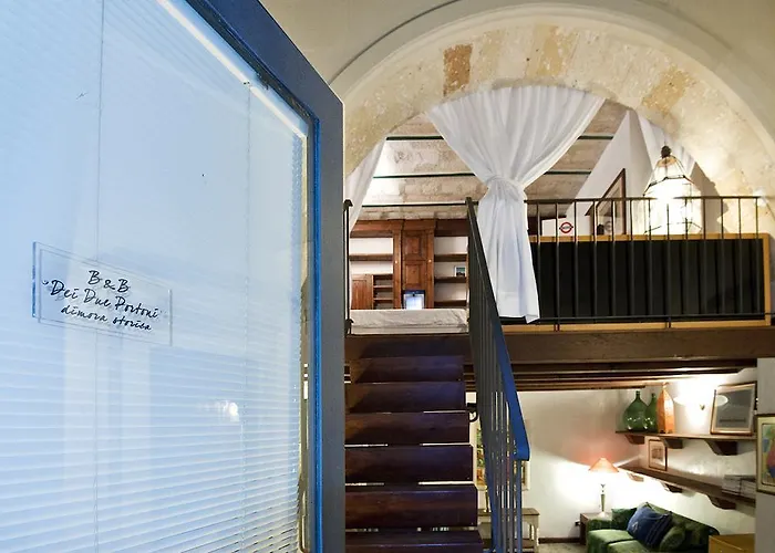 ベッド・アンド・ブレックファスト Dei Due Portoni Storica レッチェ